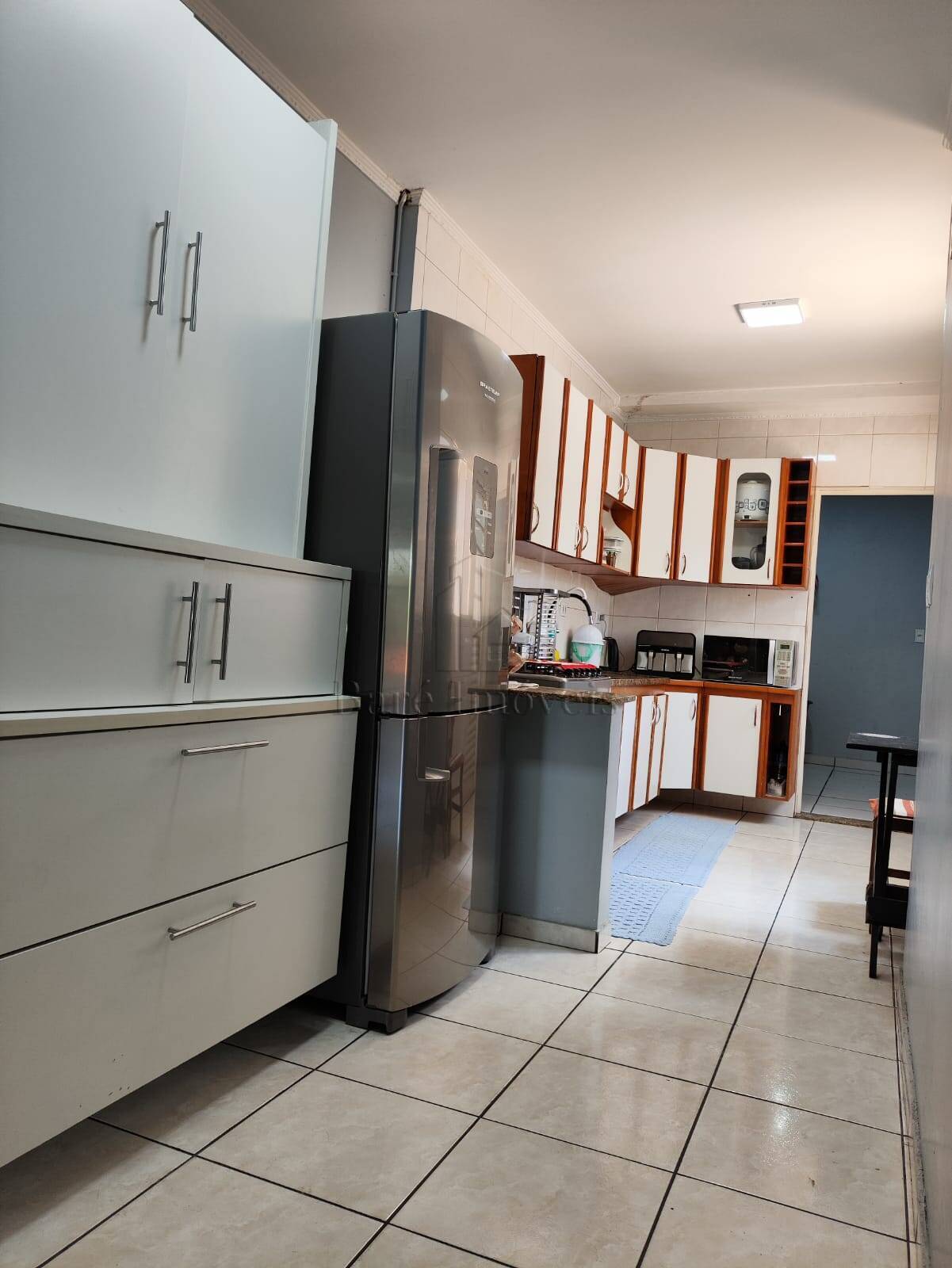 Sobrado à venda com 3 quartos, 200m² - Foto 3