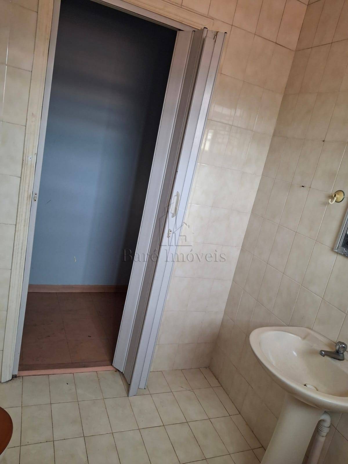 Casa, 3 quartos, 250 m² - Foto 11