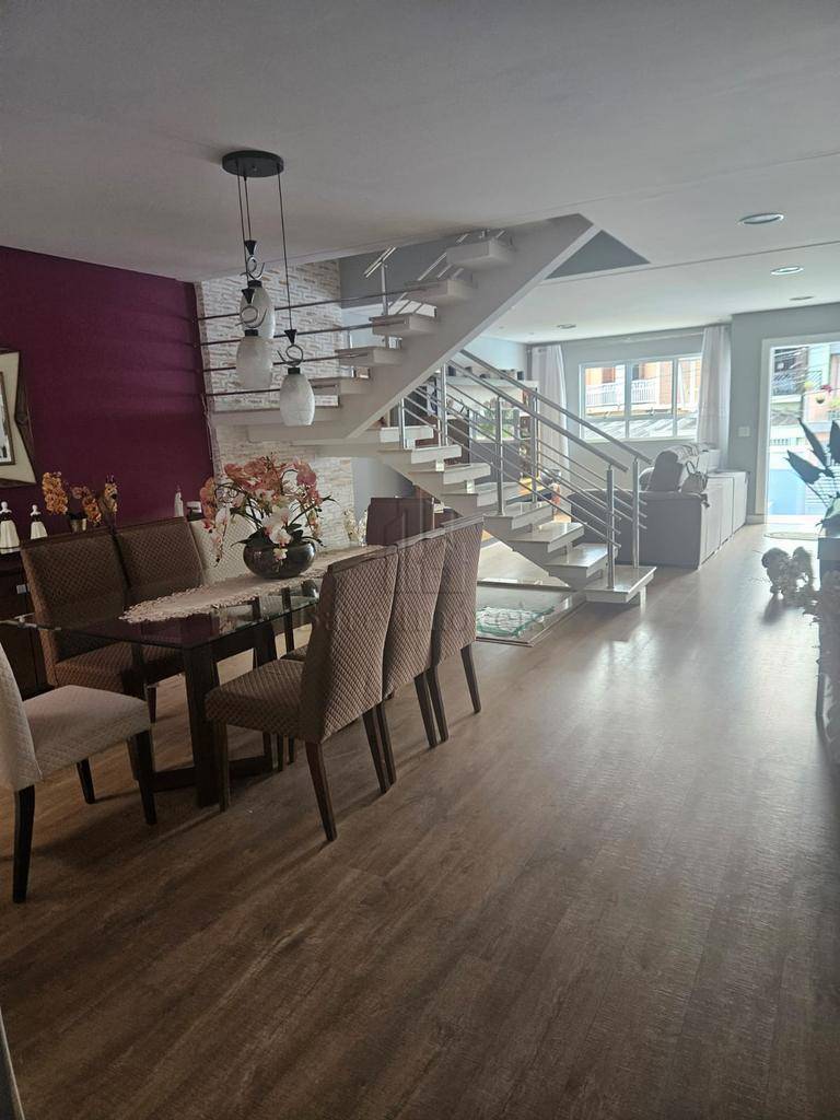 Sobrado, 3 quartos, 125 m² - Foto 1