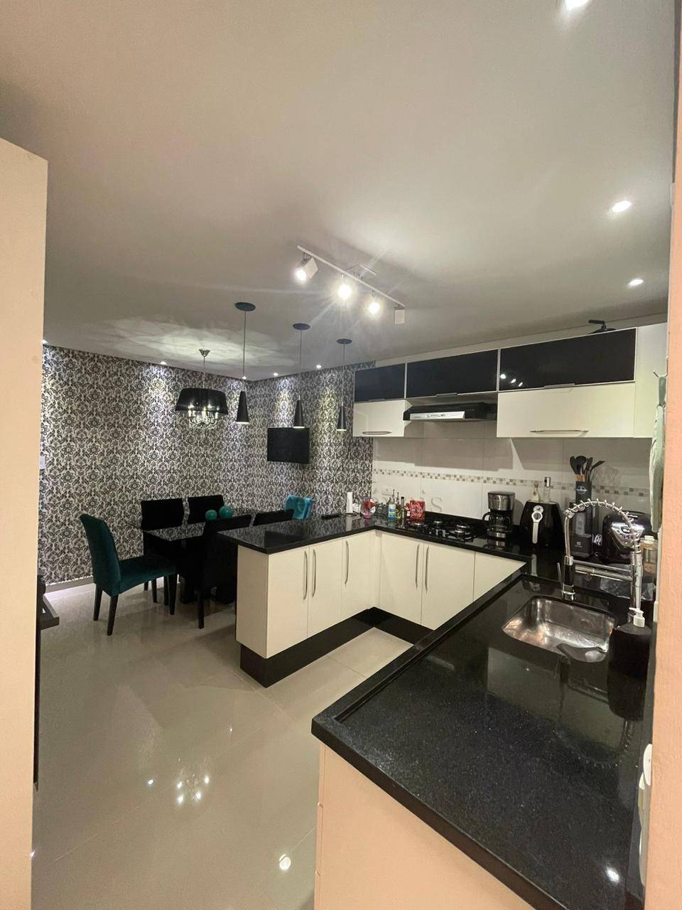 Sobrado, 3 quartos, 130 m² - Foto 1