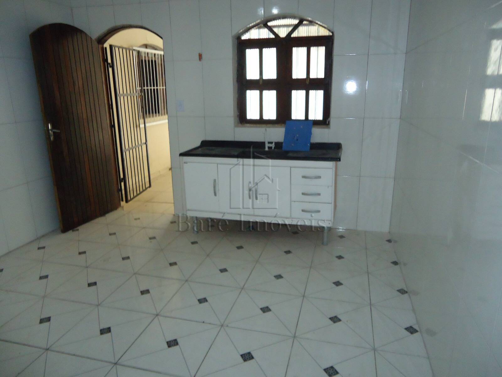 Casa, 3 quartos, 108 m² - Foto 1