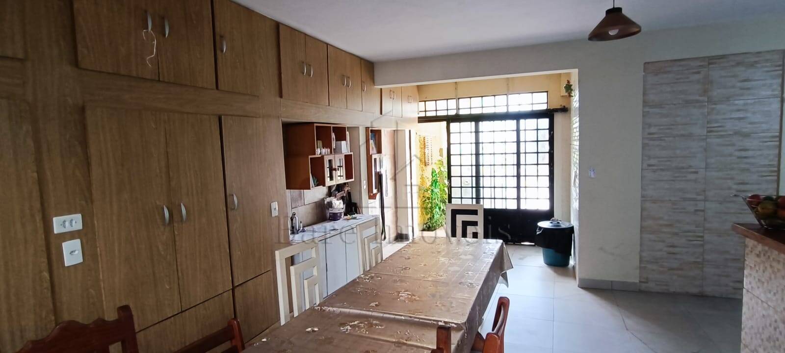 Casa, 4 quartos, 380 m² - Foto 26