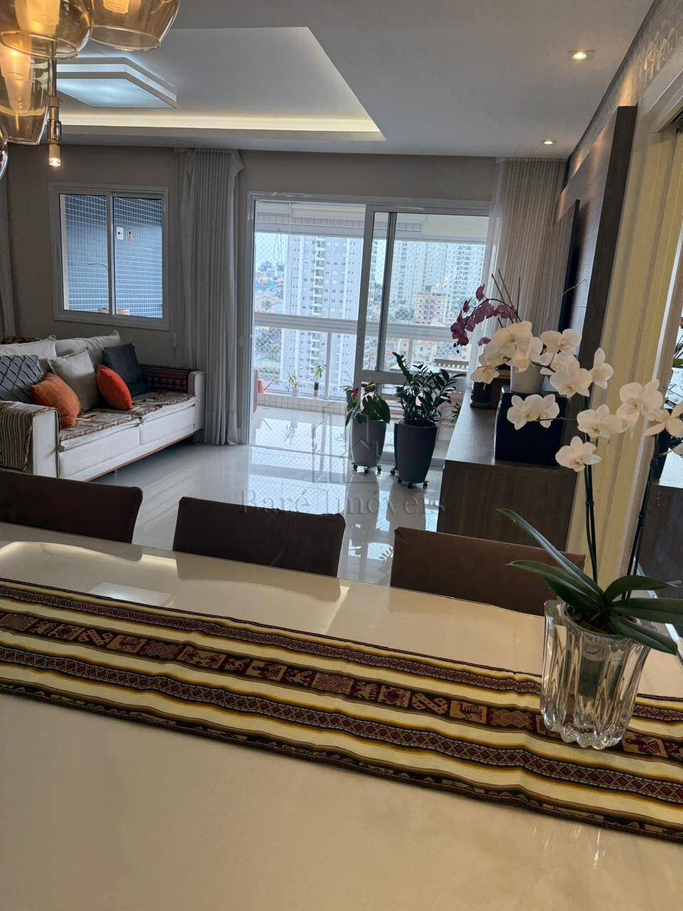 Apartamento, 3 quartos, 147 m² - Foto 1
