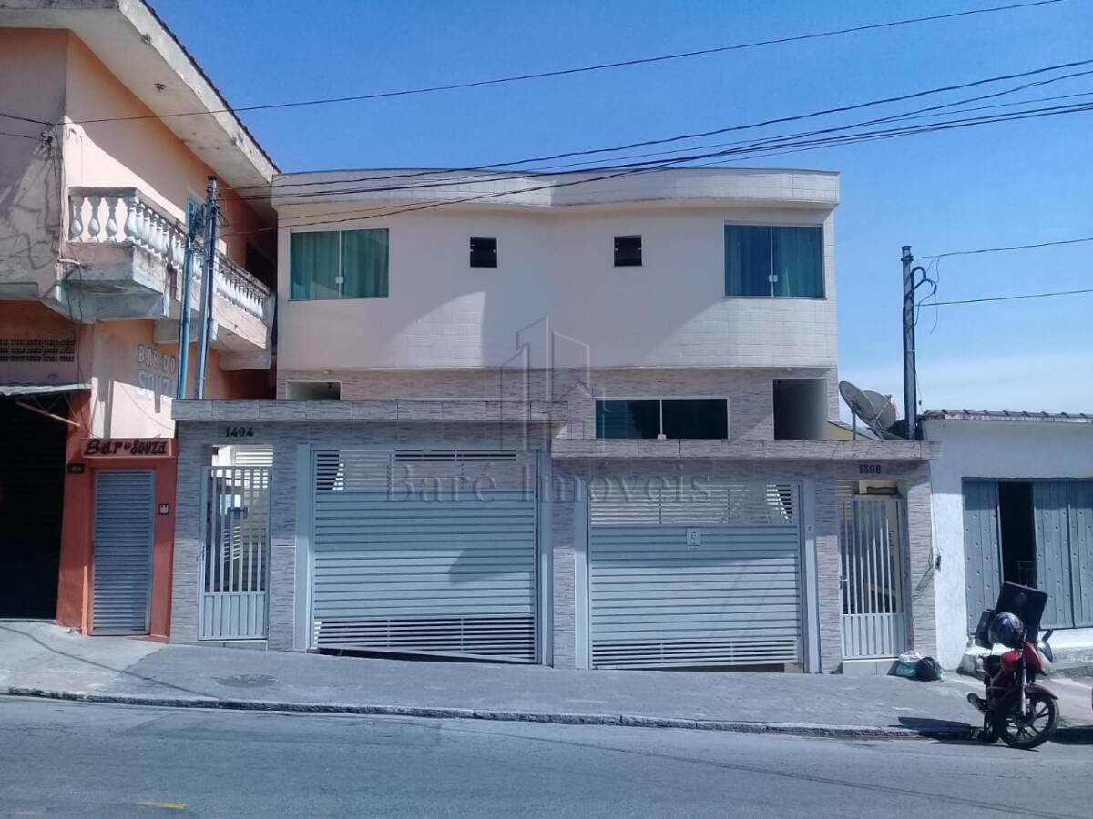 Sobrado à venda com 3 quartos, 257m² - Foto 1