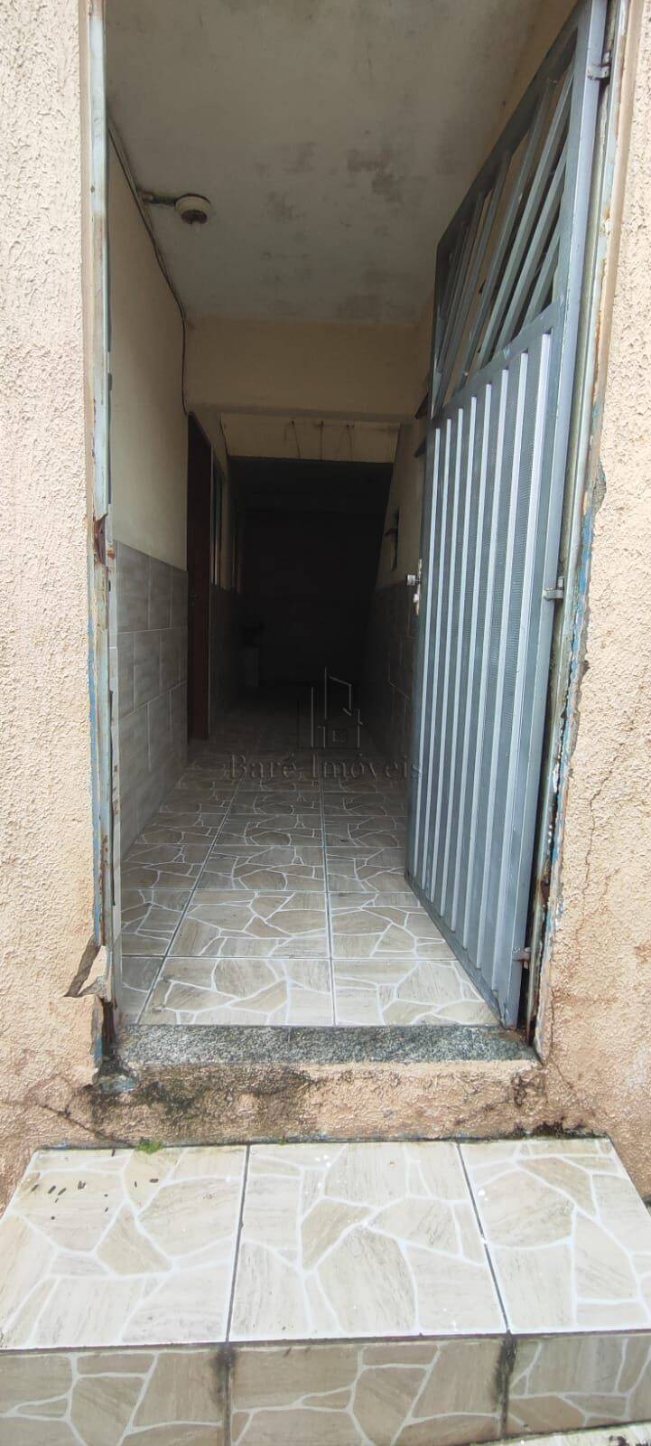 Casa para alugar com 1 quarto, 65m² - Foto 8