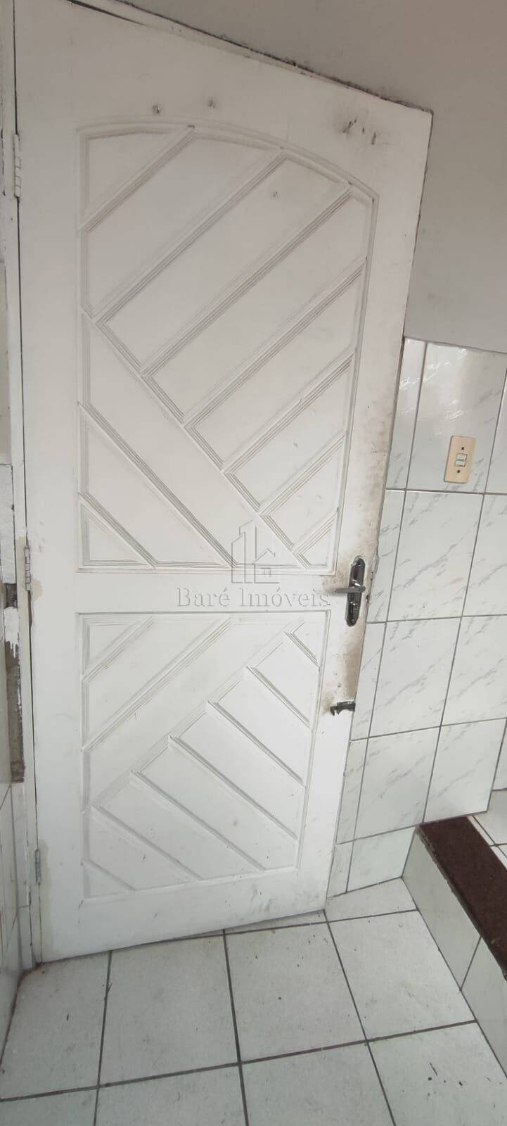 Casa para alugar com 1 quarto, 65m² - Foto 10