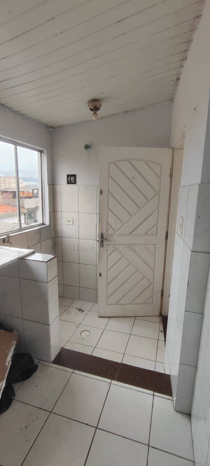 Casa para alugar com 1 quarto, 65m² - Foto 17