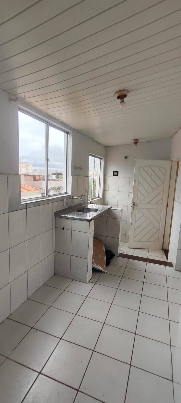 Casa para alugar com 1 quarto, 65m² - Foto 20