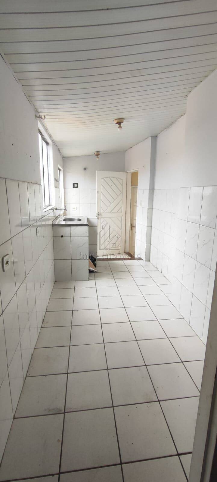 Casa para alugar com 1 quarto, 65m² - Foto 1