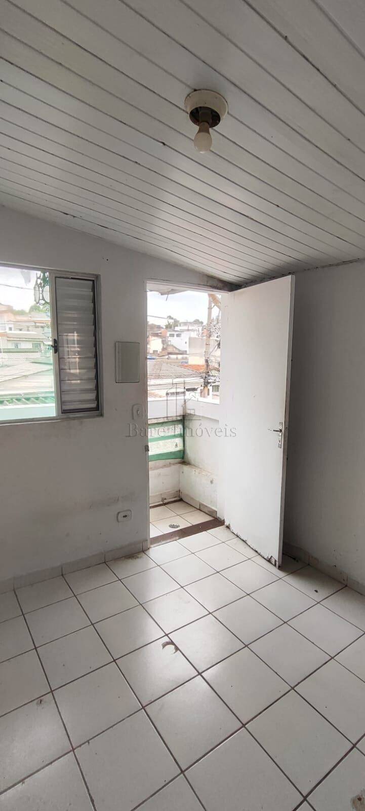 Casa para alugar com 1 quarto, 65m² - Foto 30