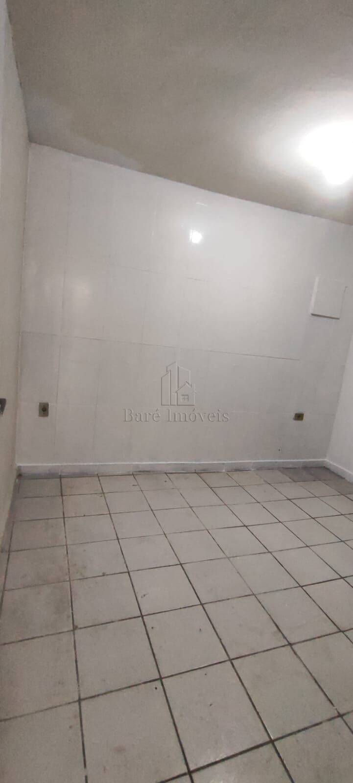 Casa para alugar com 1 quarto, 65m² - Foto 32